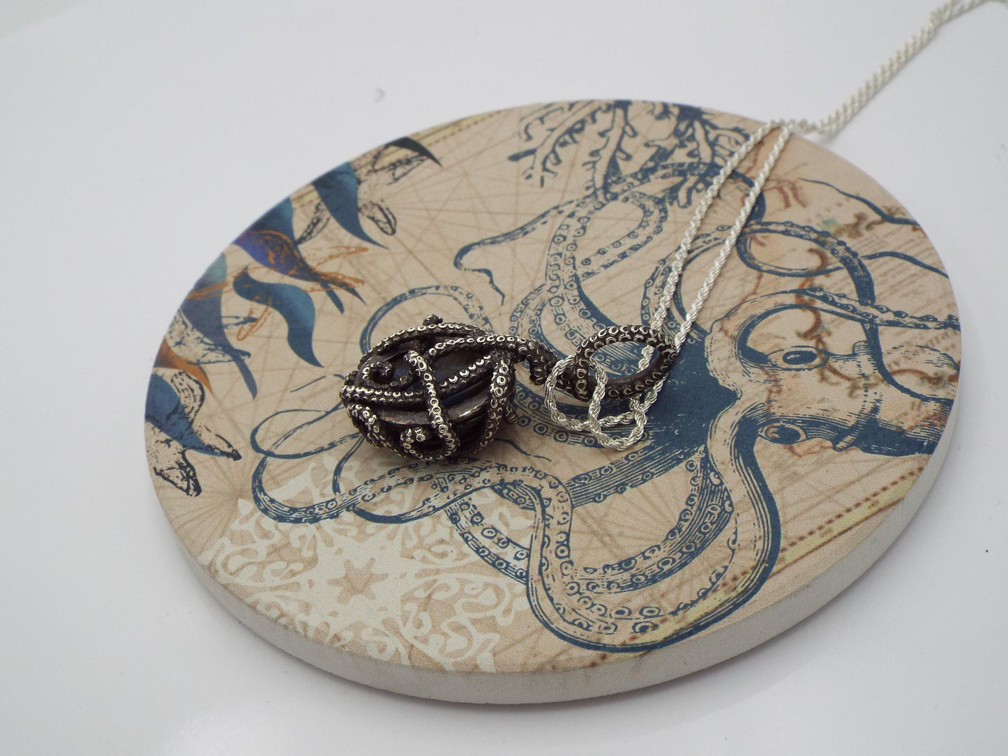 Kraken Labradorite Necklace