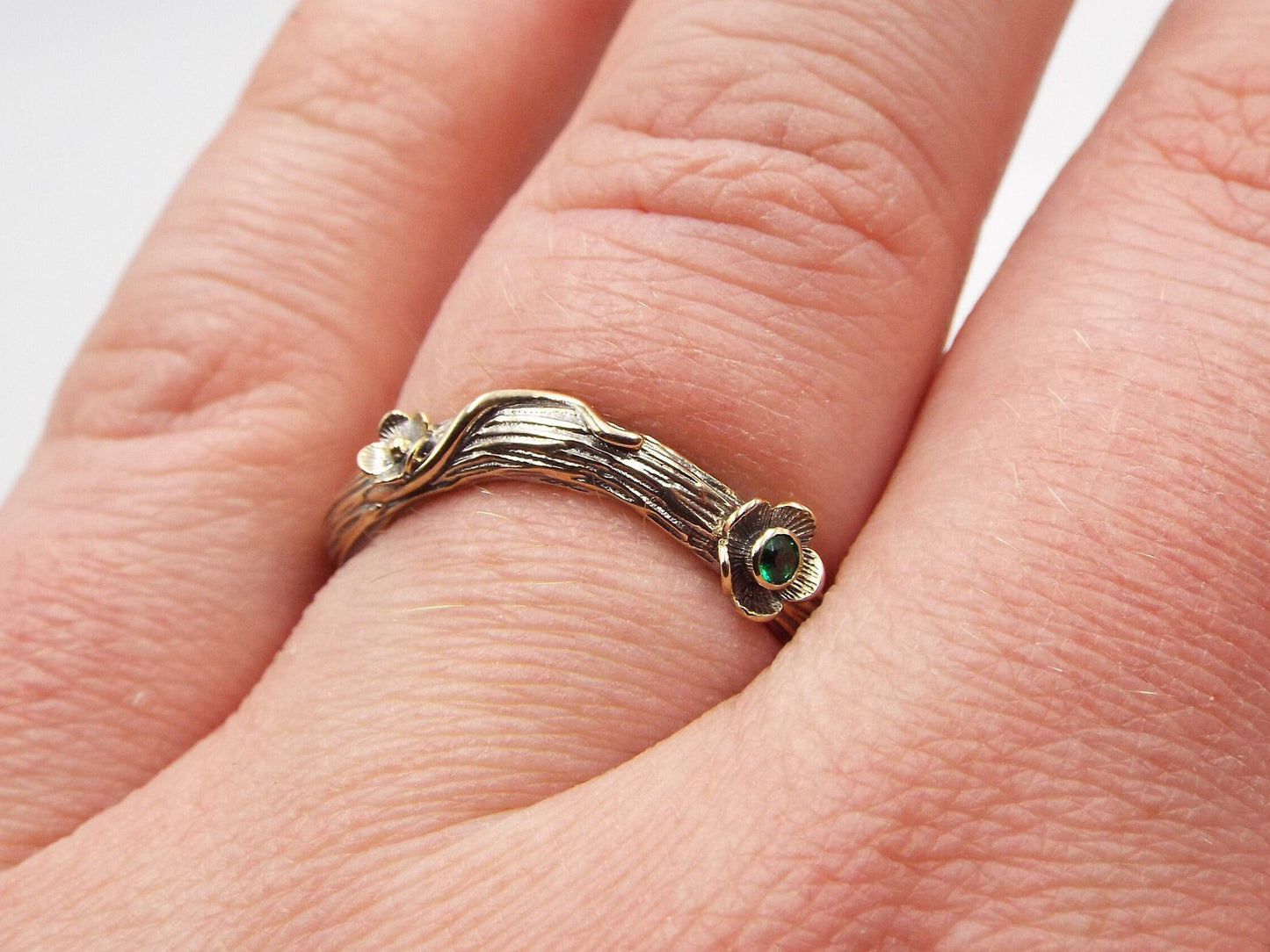 Emerald Golden Curved Flower Band - JF Fantasy Jewelry
