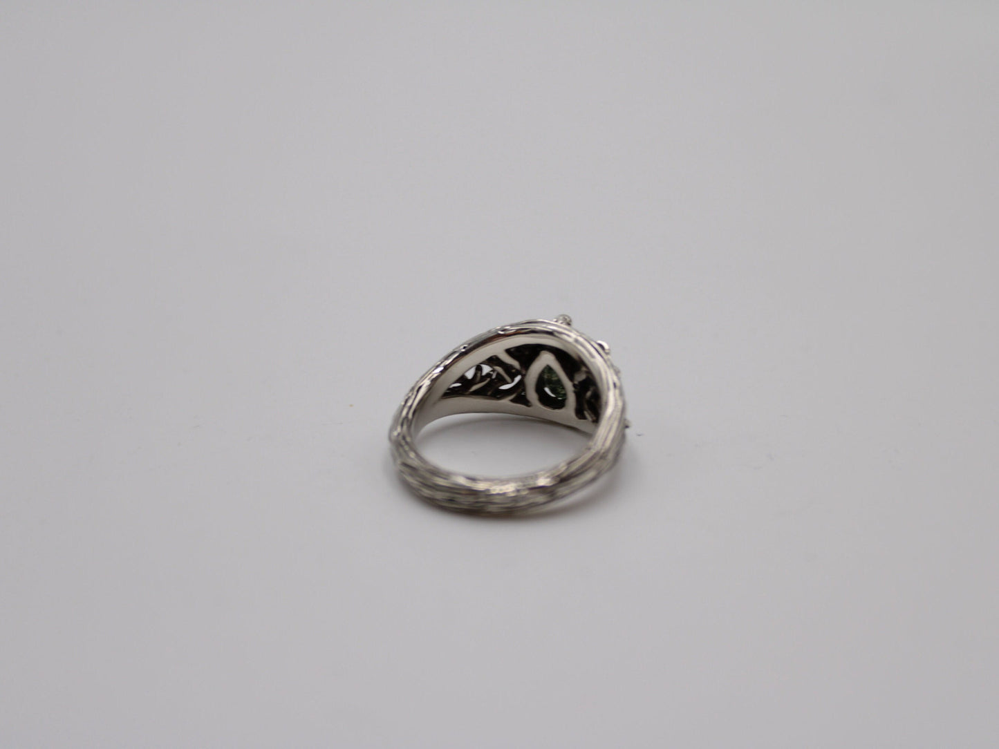 Floral Trails - Moss Agate Snail Ring