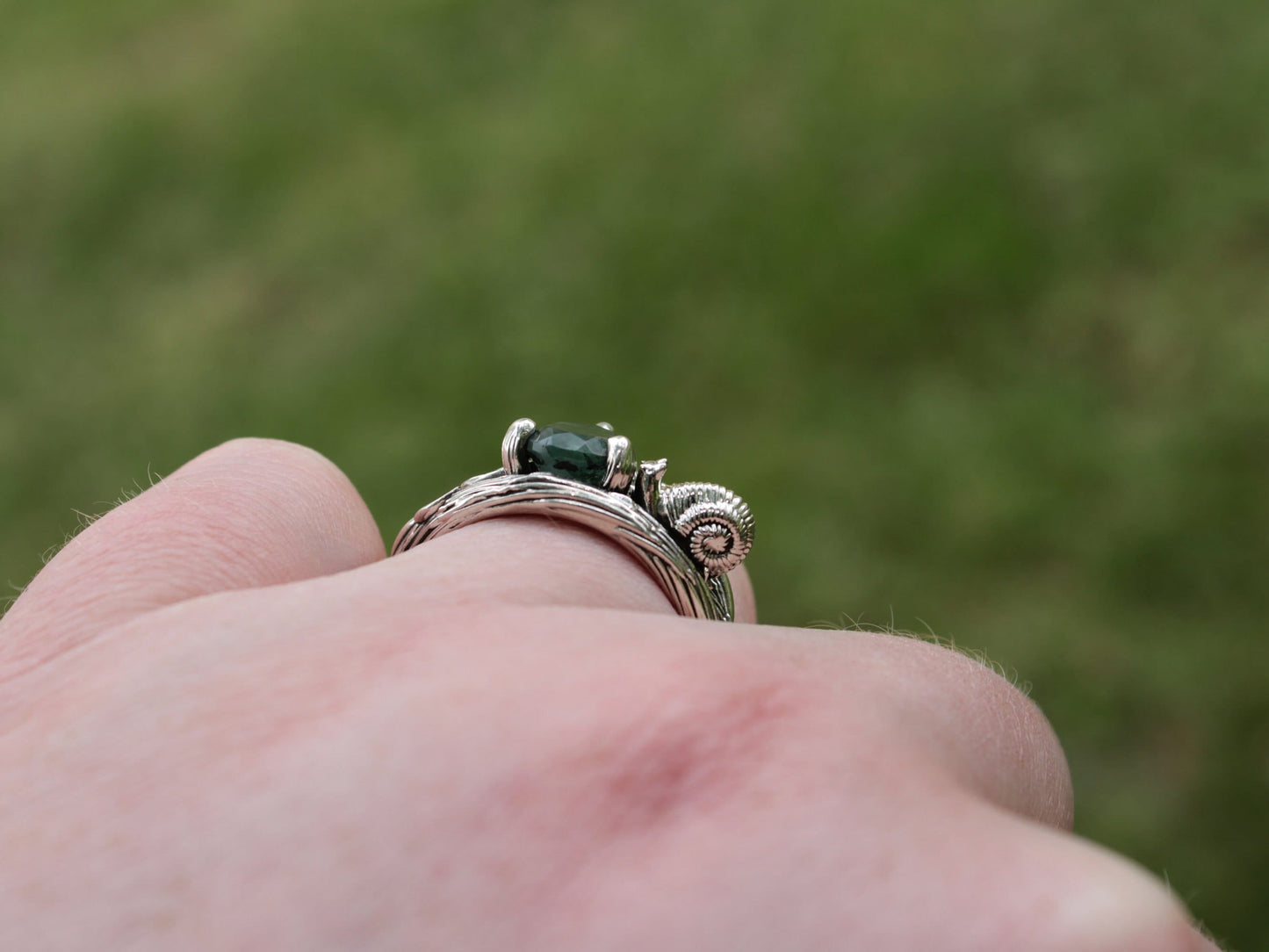 Garden Journey - Moss Agate Leaf Snail Ring - JF Fantasy Jewelry