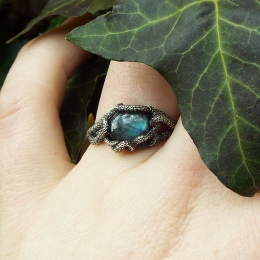 Kraken Labradorite ring - JF Fantasy Jewelry