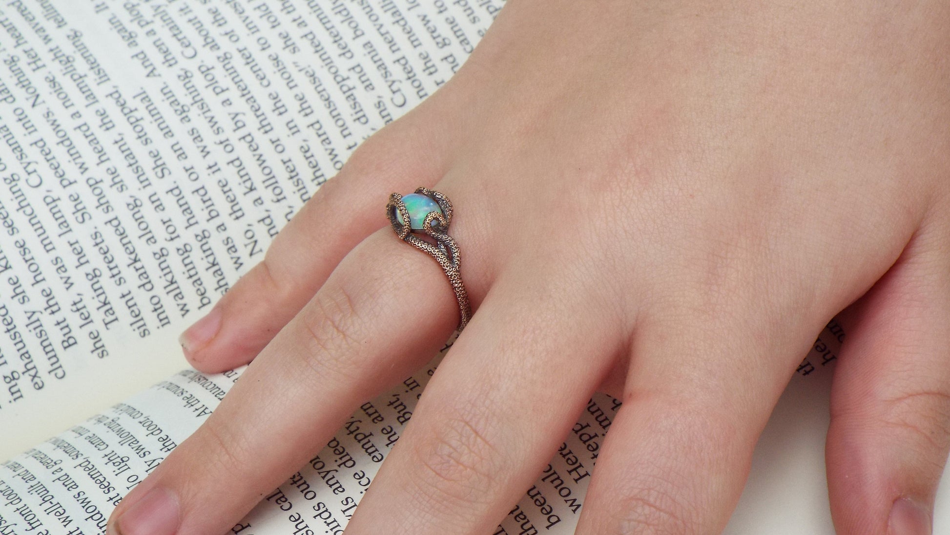Opal Kraken ring in solid 14k gold - JF Fantasy Jewelry