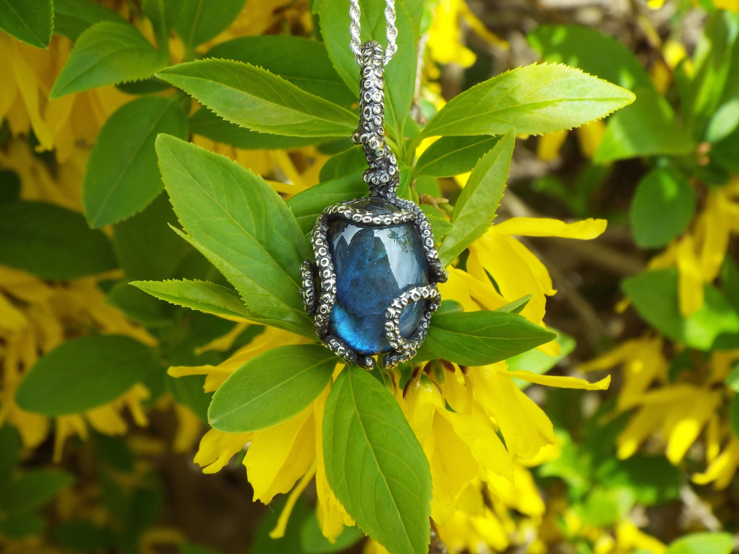 Kraken Labradorite Necklace - JF Fantasy Jewelry