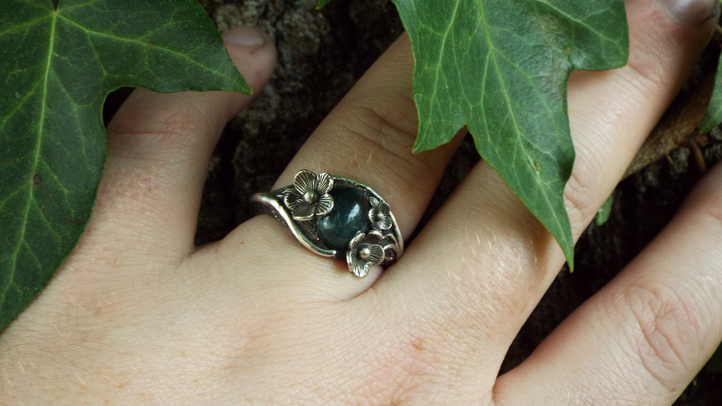 Moss Agate Sterling Silver Nature Inspired Flower Ring - JF Fantasy Jewelry