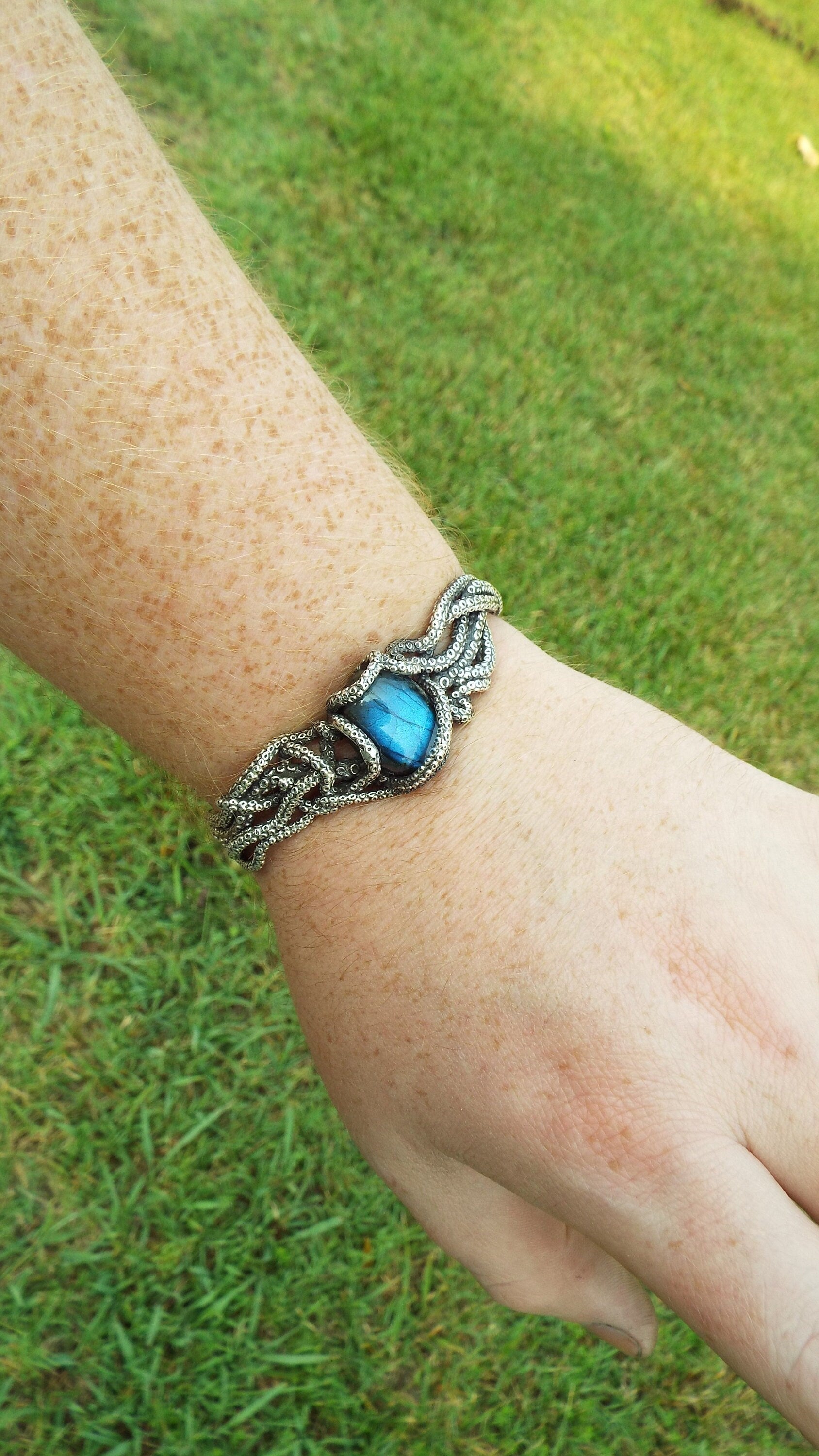 Kraken Labradorite Bracelet - JF Fantasy Jewelry