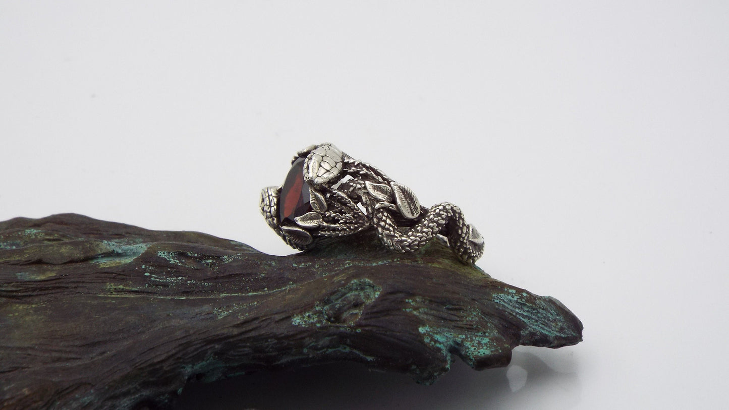 Garnet Snake and Thorn Ring - JF Fantasy Jewelry