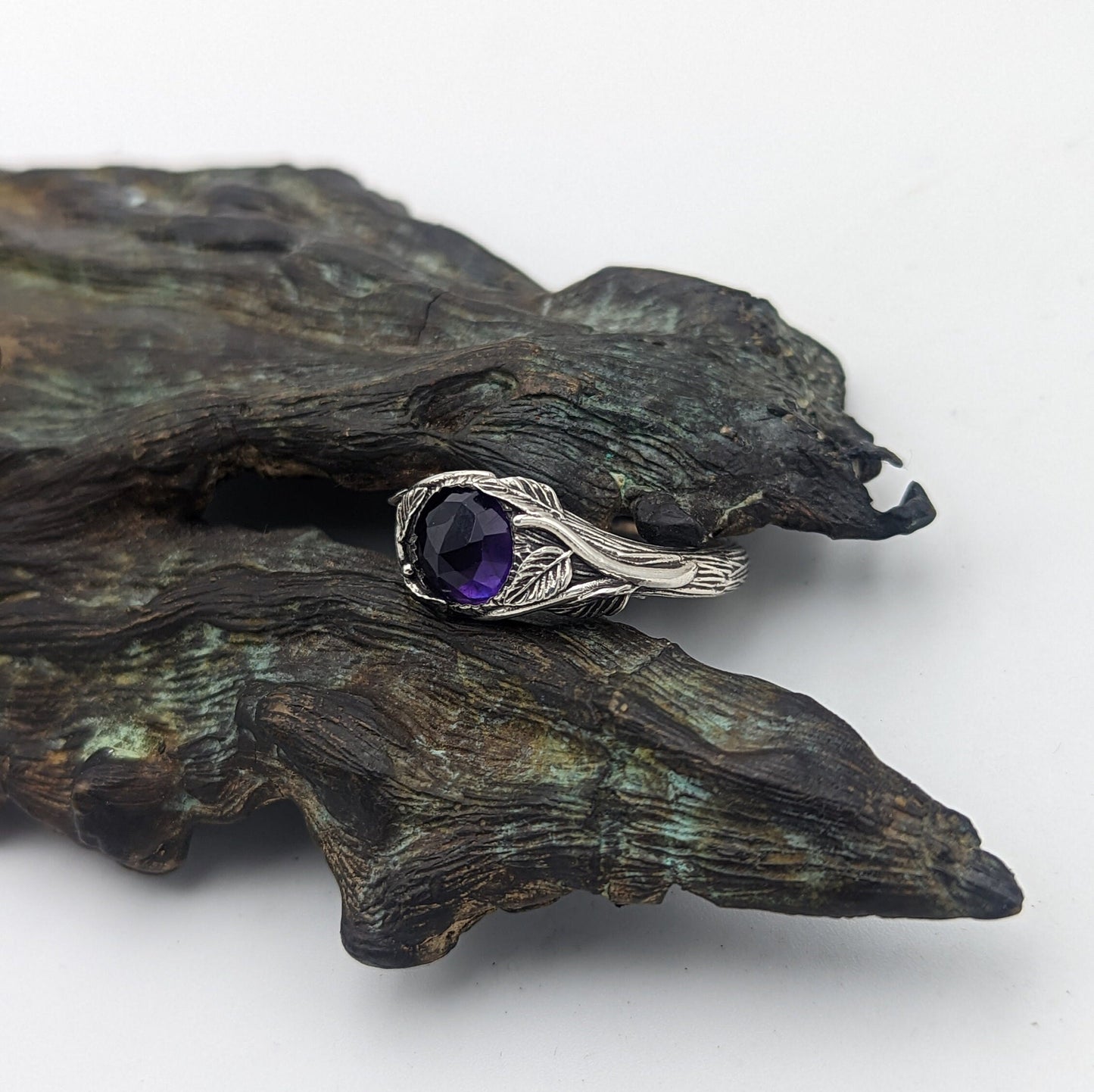 Amethyst Leaf Ring - JF Fantasy Jewelry