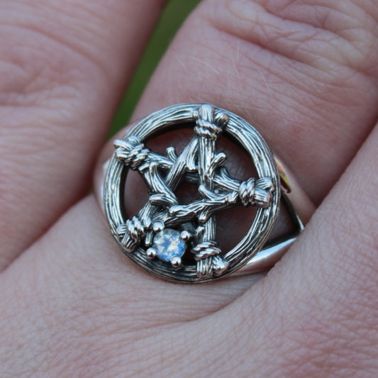 Witch's Star - Moonstone Ring - JF Fantasy Jewelry