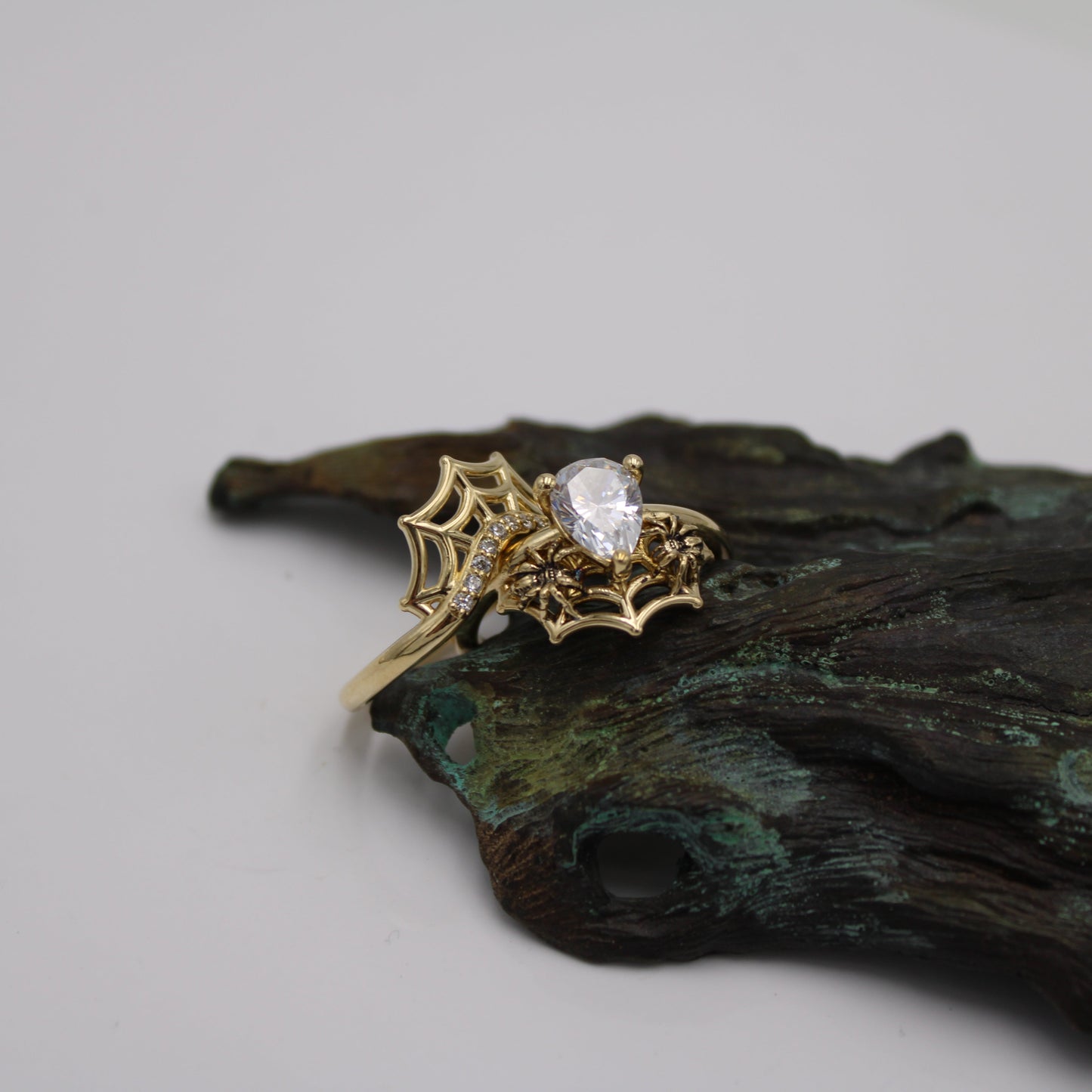 Golden Spider's Veil Bridal Set - JF Fantasy Jewelry