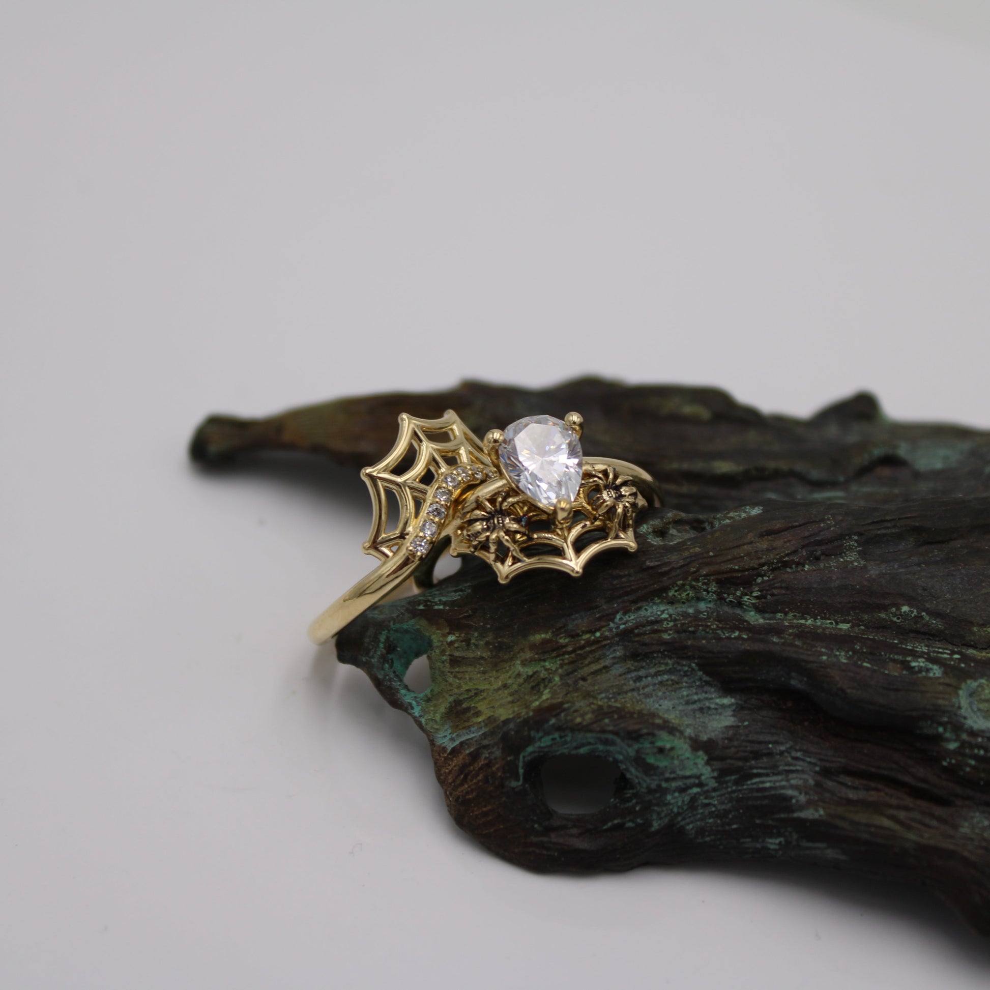 Golden Spider's Veil Bridal Set - JF Fantasy Jewelry