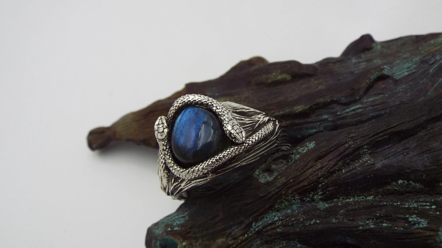 Teardrop Labradorite Snake Ring - JF Fantasy Jewelry
