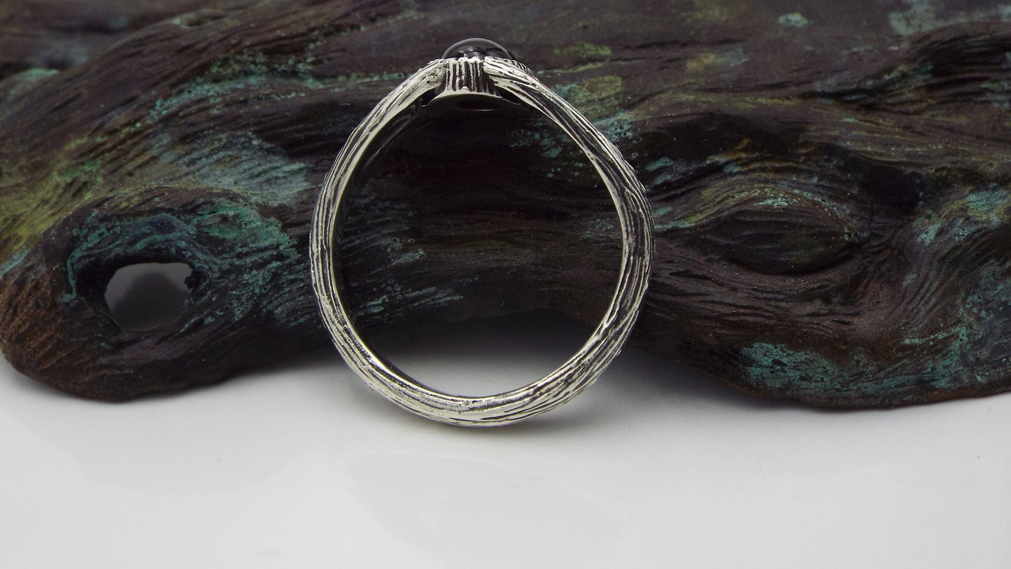 Elegant Garnet Thorn Sterling Silver Ring - JF Fantasy Jewelry