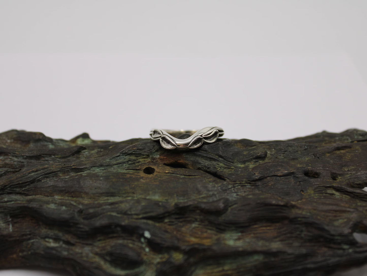 Radiant Bloom Set - Sterling Silver Garnet Lotus Bridal Set