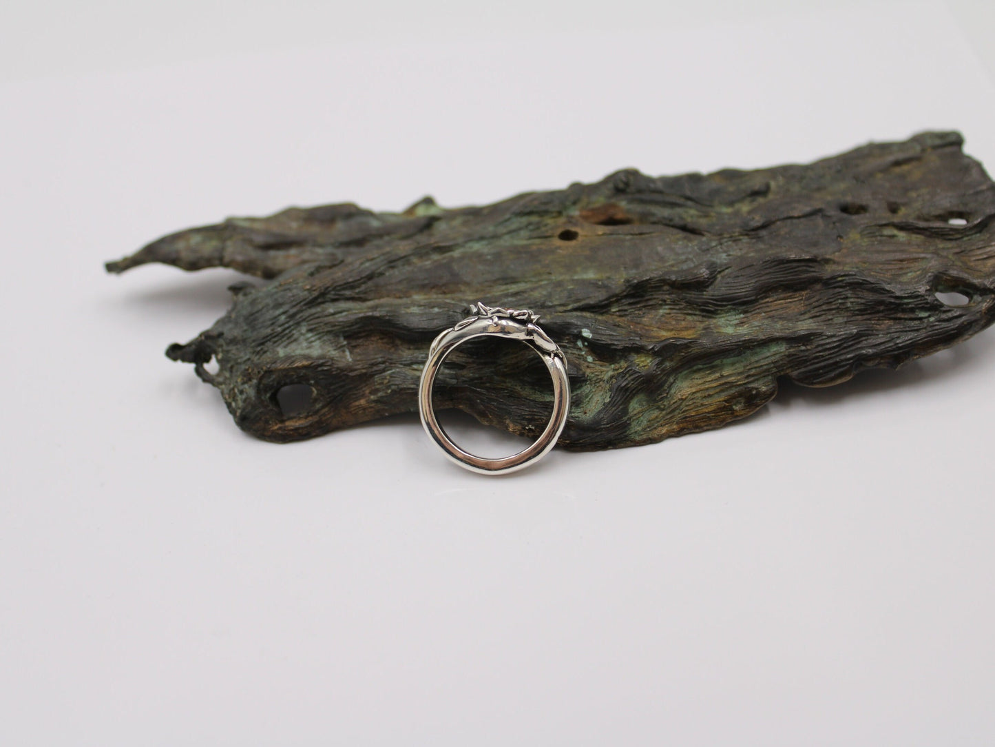 Radiant Bloom - Sterling Silver Citrine Lotus Ring