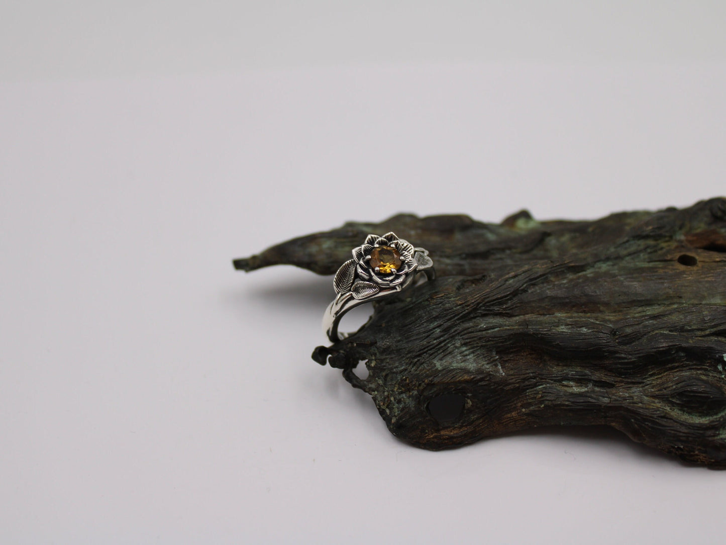 Radiant Bloom - Sterling Silver Citrine Lotus Ring