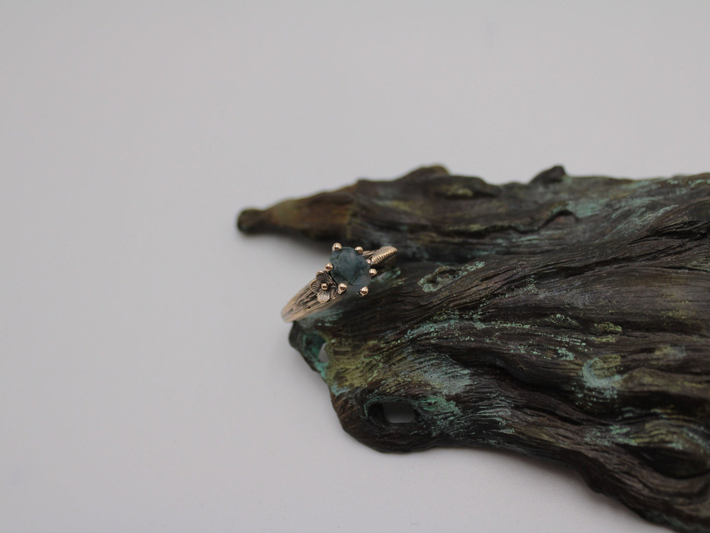 Petals and Shells Set - Moss Agate Gold Snail Bridal Ring Set