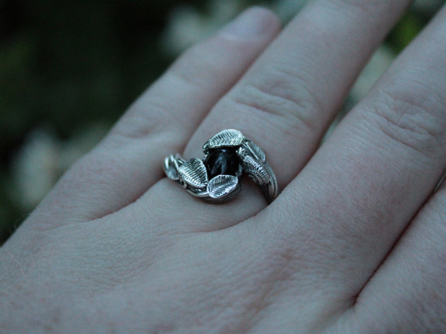 Leafy Trails - Black Onyx Snail Ring