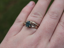 Load image into Gallery viewer, Petals and Shells Set, Moss Agate Gold Snail Bridal Ring Set
