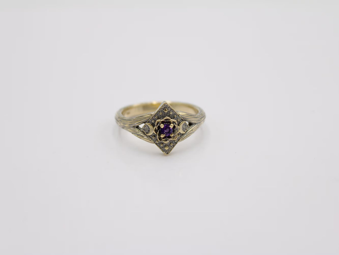 Lunar Bloom - Amethyst Lotus Bridal Set