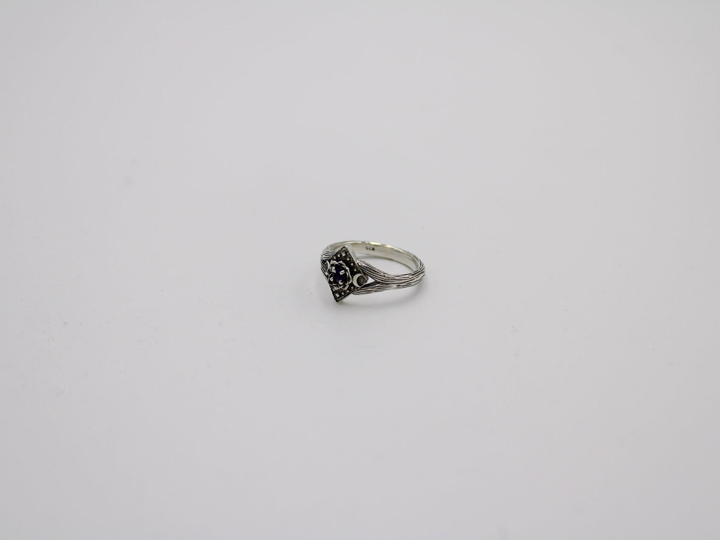 Lunar Bloom - Amethyst Lotus Bridal Set