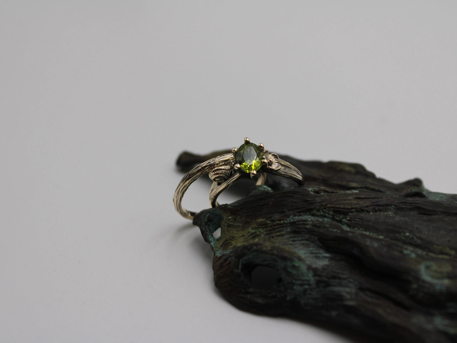 Petals and Shells Set - Peridot Gold Snail Bridal Ring Set - JF Fantasy Jewelry