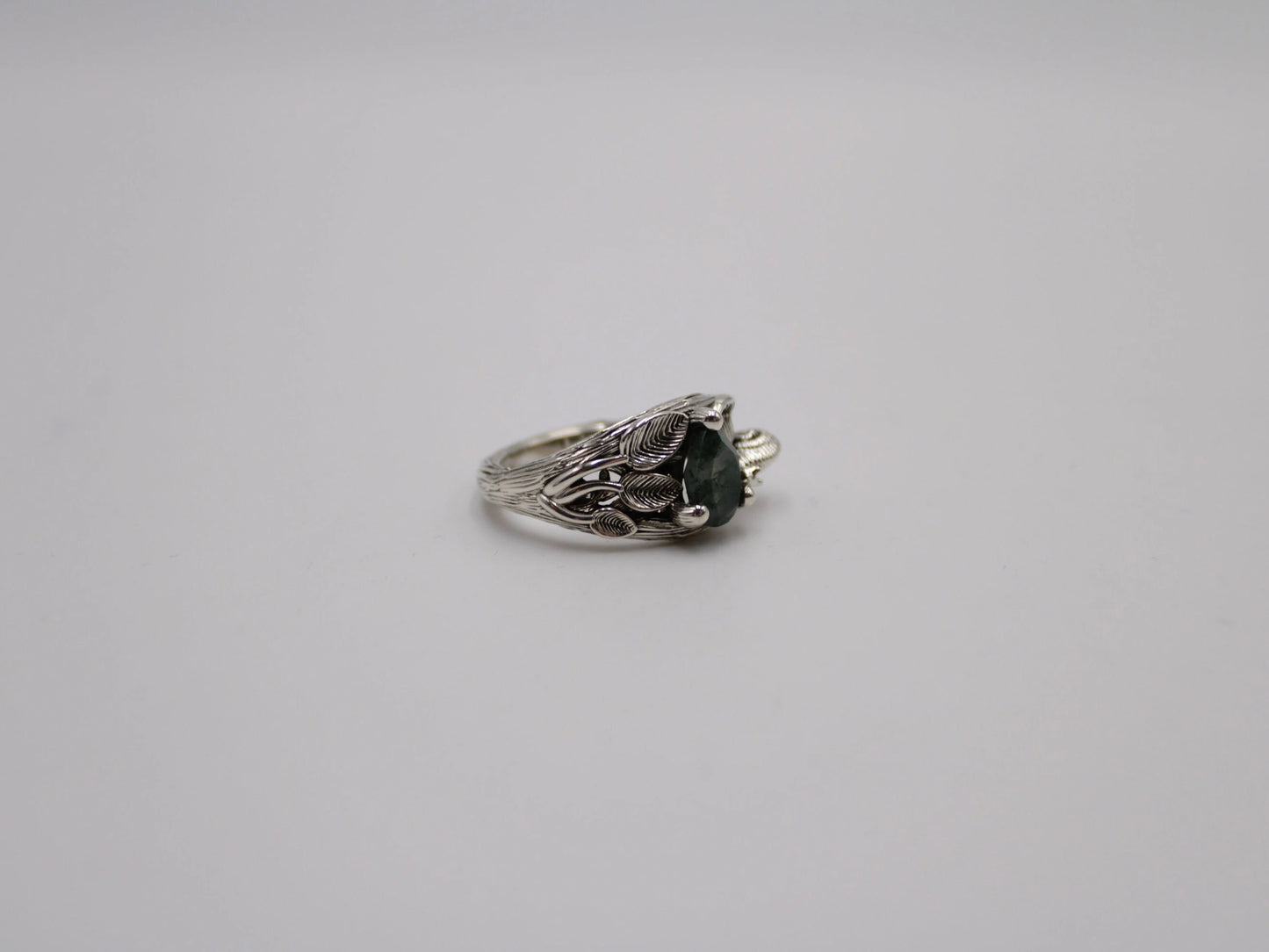 Garden Journey - Moss Agate Leaf Snail Ring - JF Fantasy Jewelry