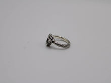 Load image into Gallery viewer, Leafy Trails - Black Onyx Snail Ring
