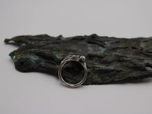 Load image into Gallery viewer, Leafy Trails - Black Onyx Snail Ring
