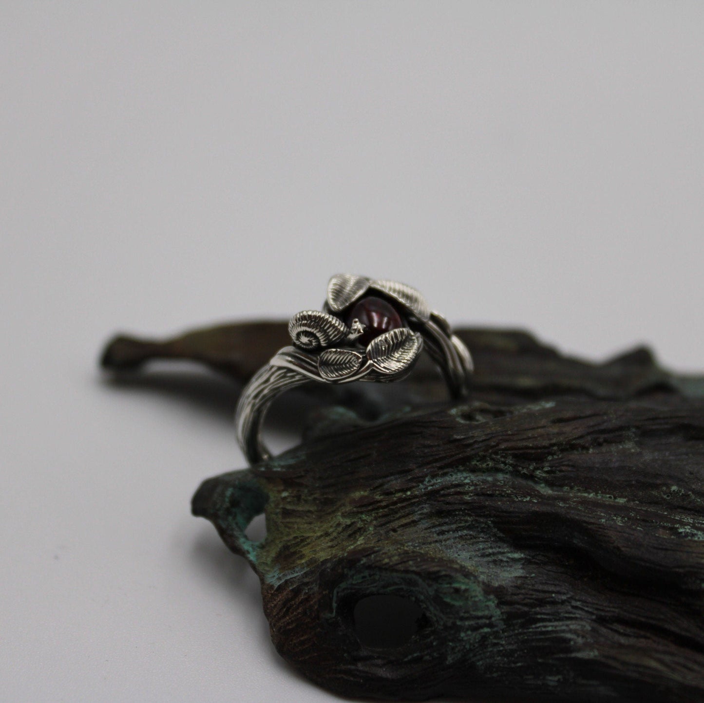 Leafy Trails - Garnet Snail Ring