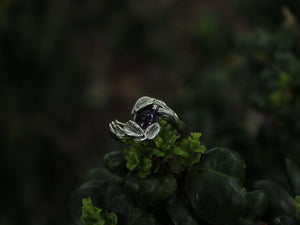 Leafy Trails - Amethyst Snail Ring