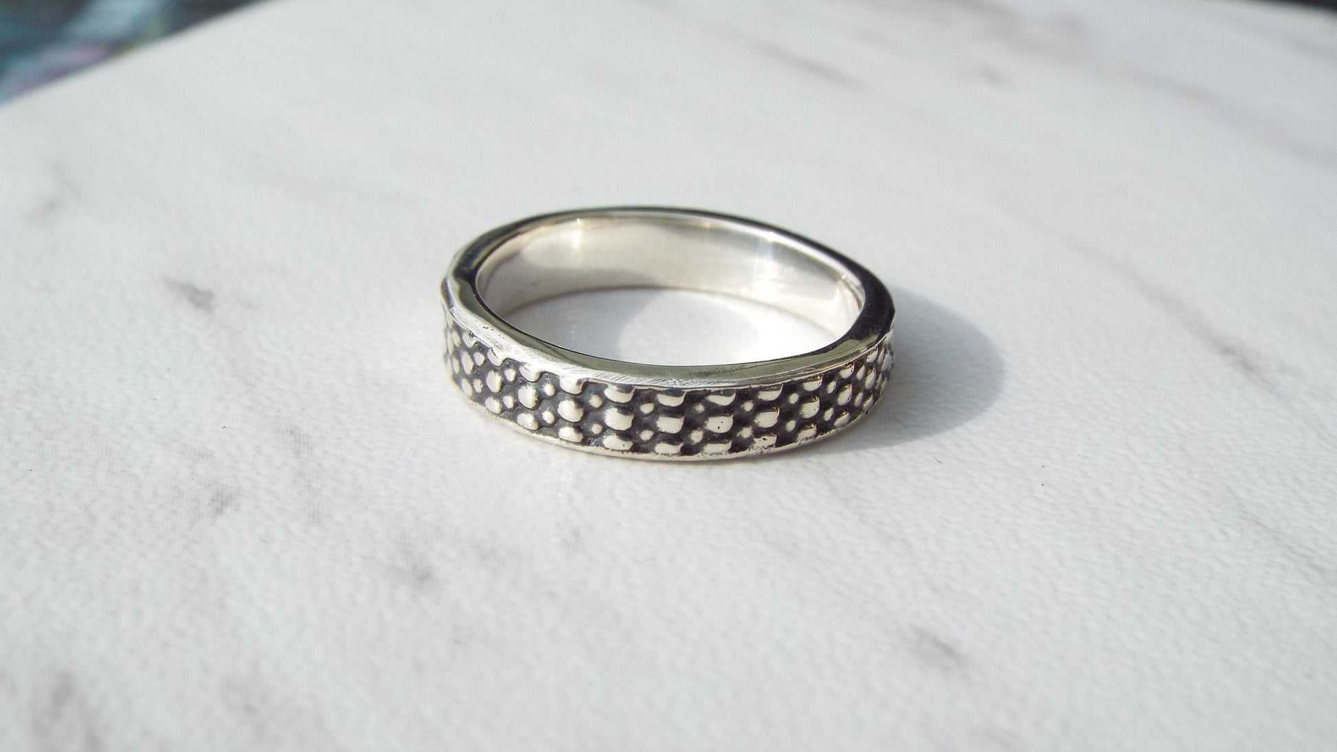 Dragon-scale narrow band - JF Fantasy Jewelry