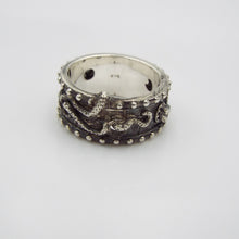 Load image into Gallery viewer, Shipwreck Kraken Band - JF Fantasy Jewelry
