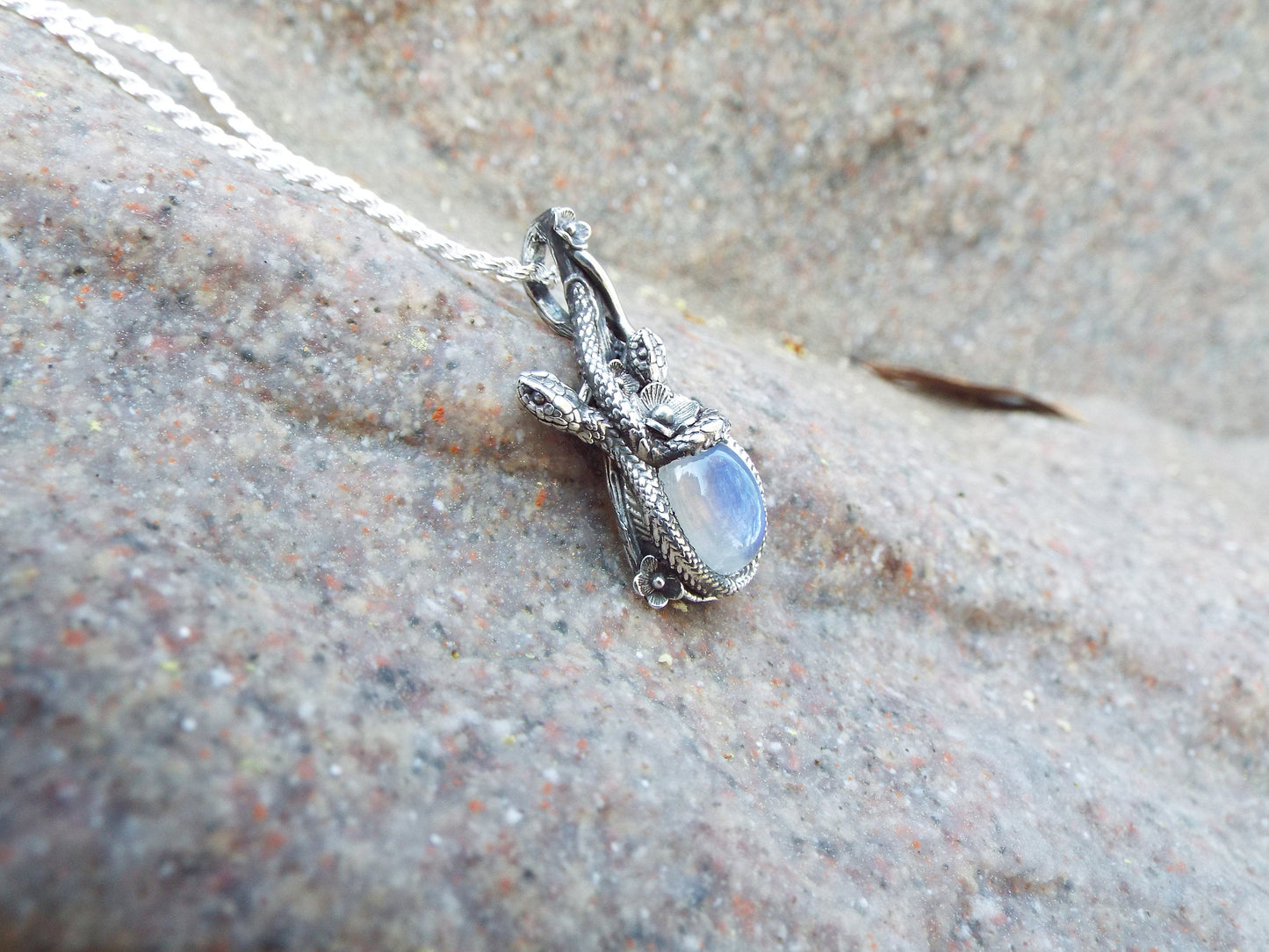 Moonlight Garden Stroll pendant - JF Fantasy Jewelry