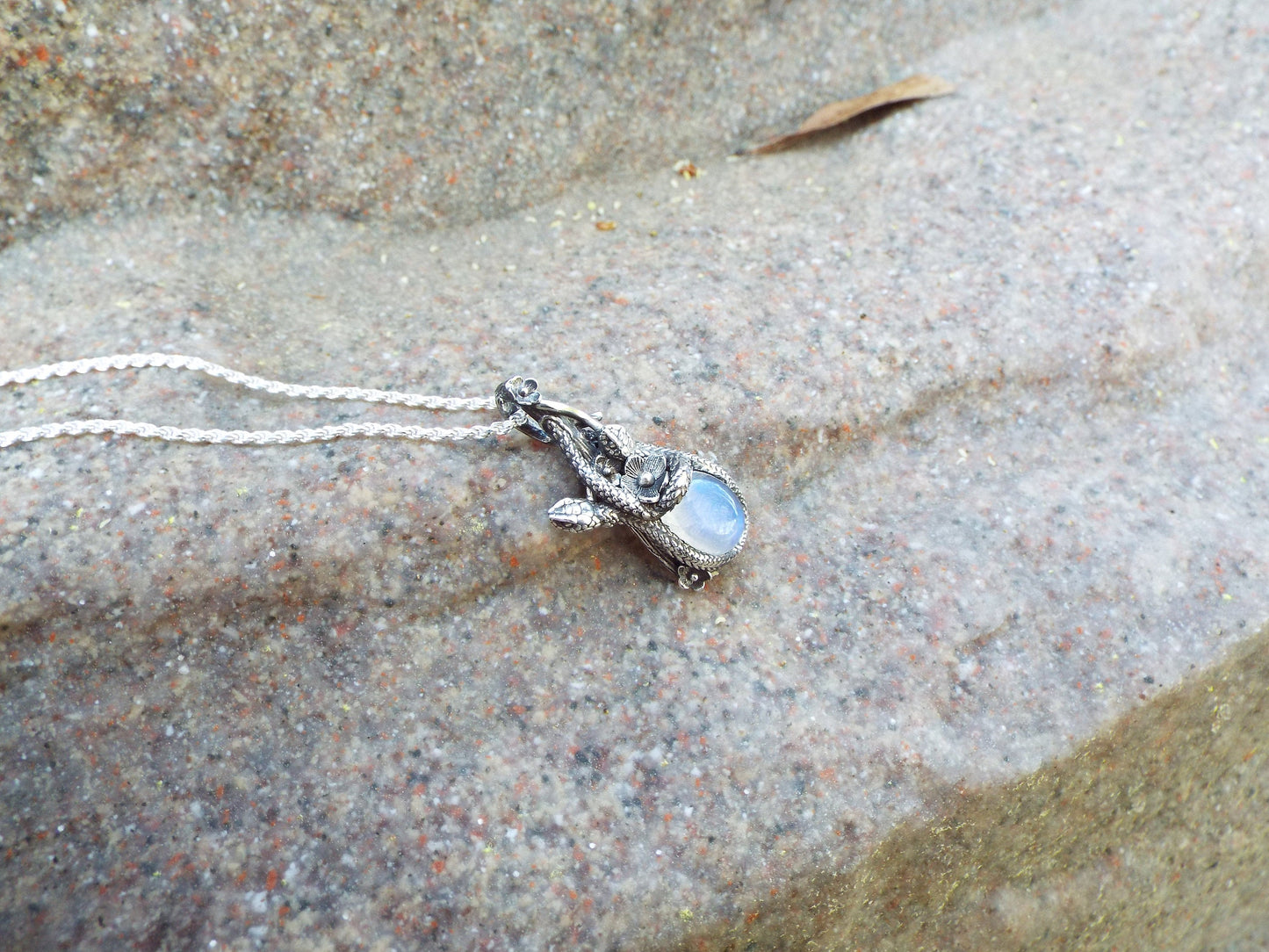 Moonlight Garden Stroll pendant - JF Fantasy Jewelry