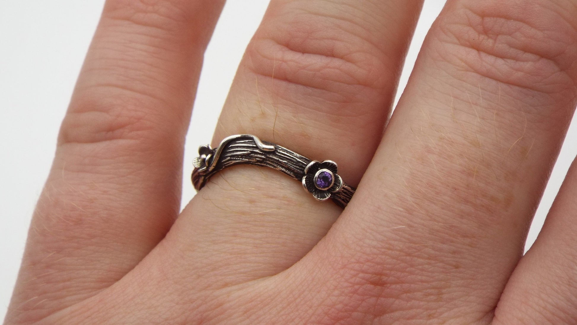 Amethyst Curved Flower Band - JF Fantasy Jewelry