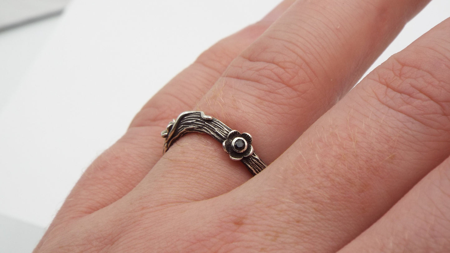 Spinel Flower Curved Band - JF Fantasy Jewelry
