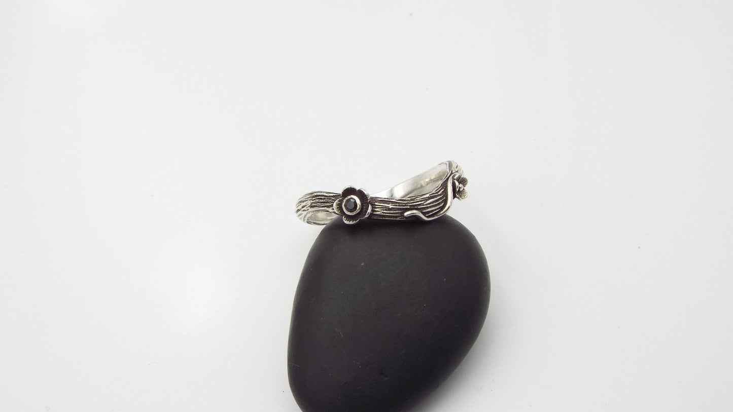 Spinel Flower Curved Band - JF Fantasy Jewelry