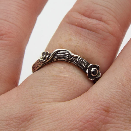 Spinel Flower Curved Band - JF Fantasy Jewelry