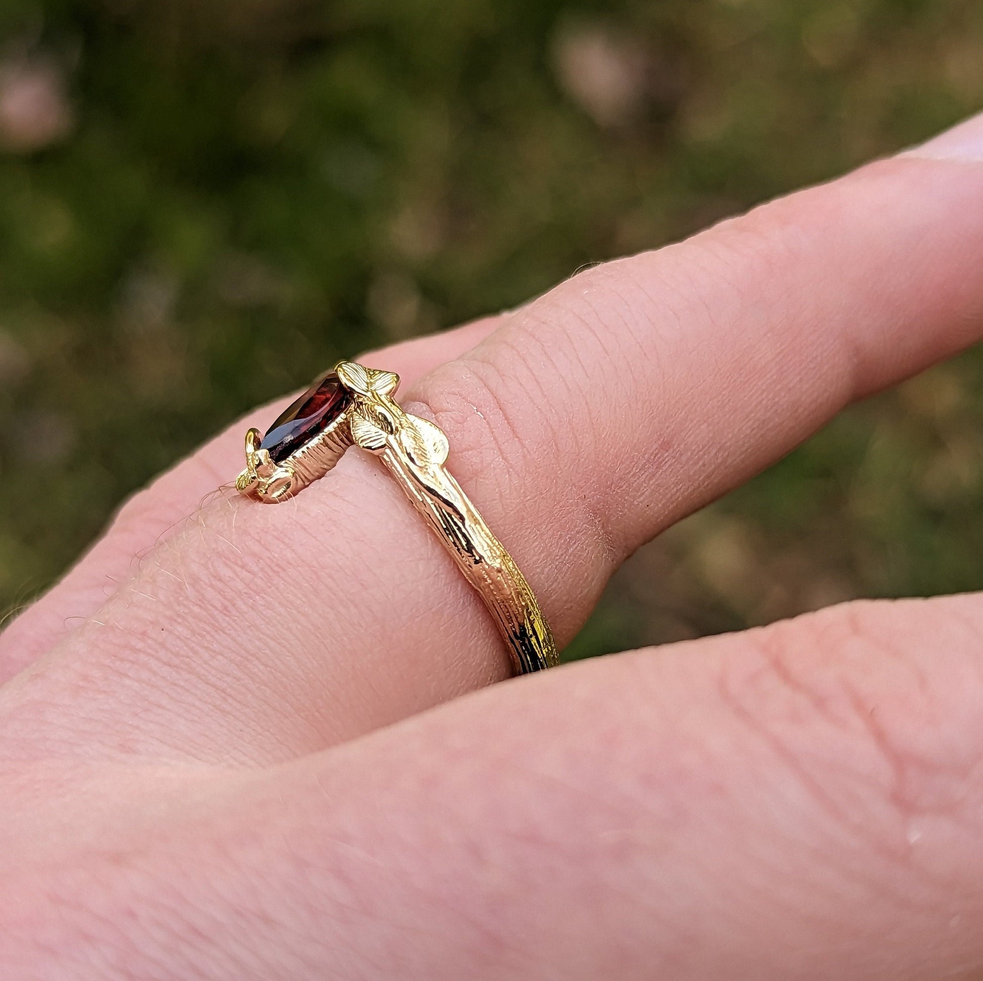 Garnet of the Forest - JF Fantasy Jewelry