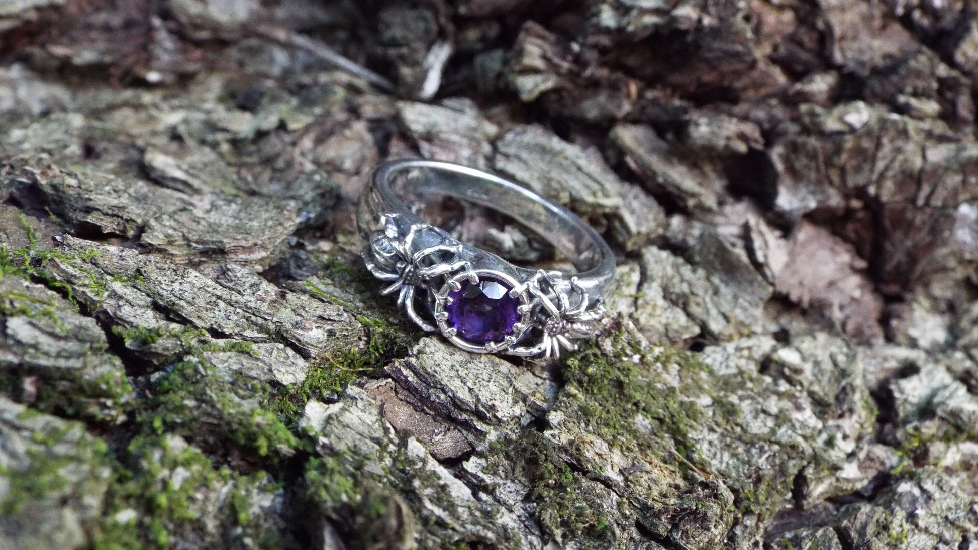 Amethyst Solitaire Spider Ring - JF Fantasy Jewelry