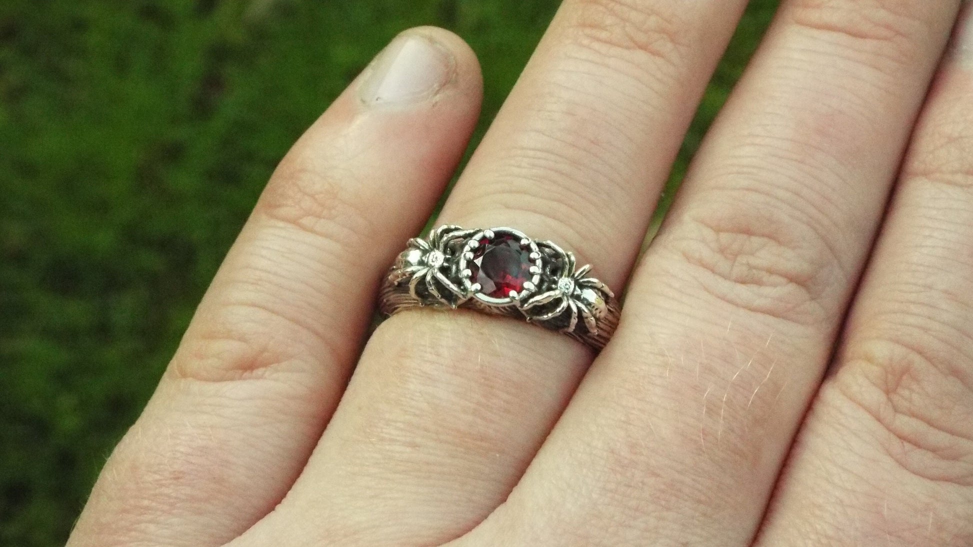 Garnet Tree Knot Spider Ring - JF Fantasy Jewelry