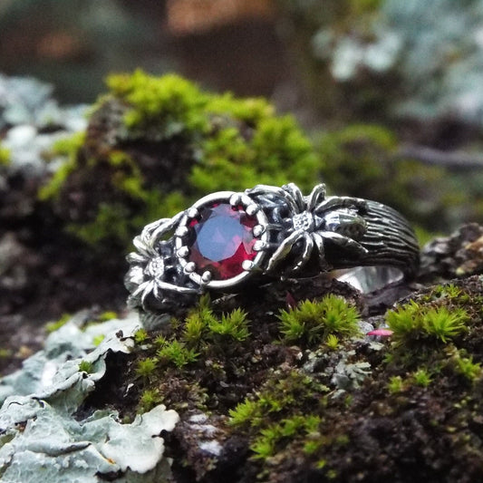 Garnet Tree Knot Spider Ring - JF Fantasy Jewelry
