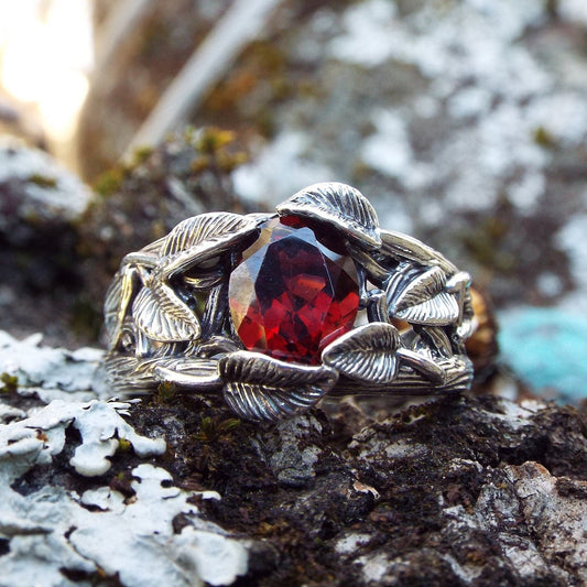 Garnet Leaf and Branch Ring - JF Fantasy Jewelry