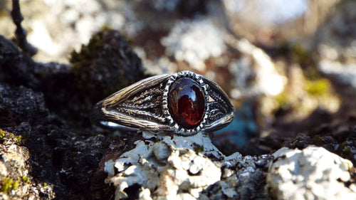 Elegant Garnet Thorn Sterling Silver Ring - JF Fantasy Jewelry