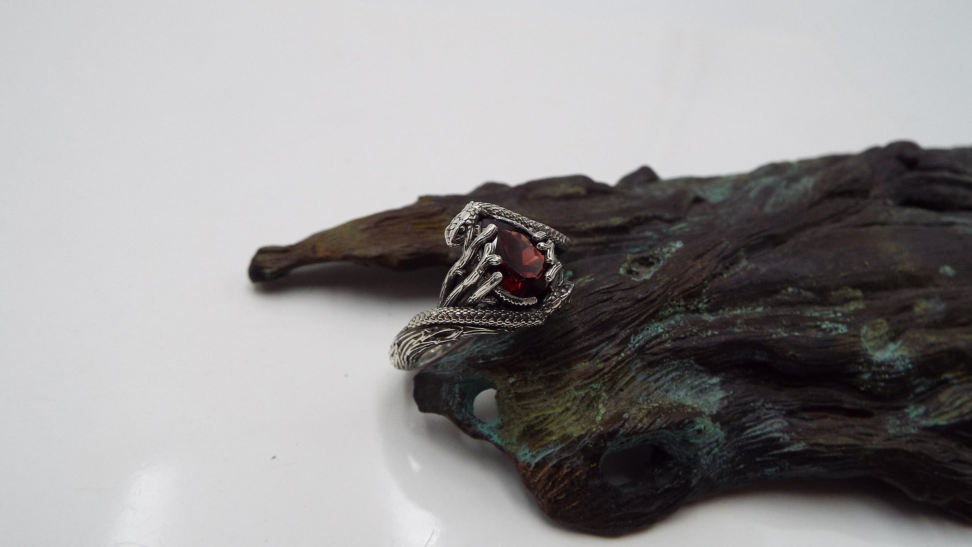 Teardrop Garnet Snake Ring - JF Fantasy Jewelry