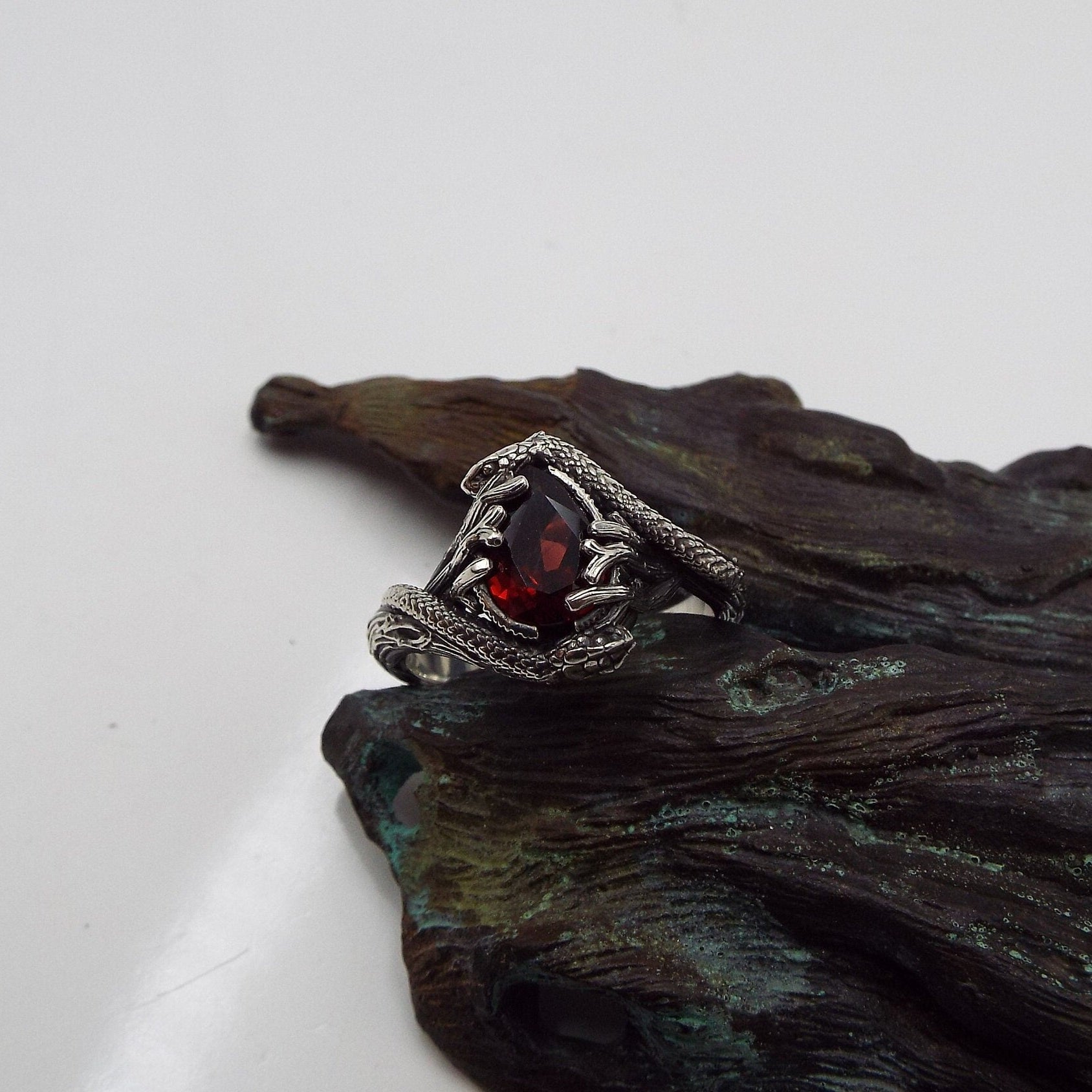 Teardrop Garnet Snake Ring - JF Fantasy Jewelry